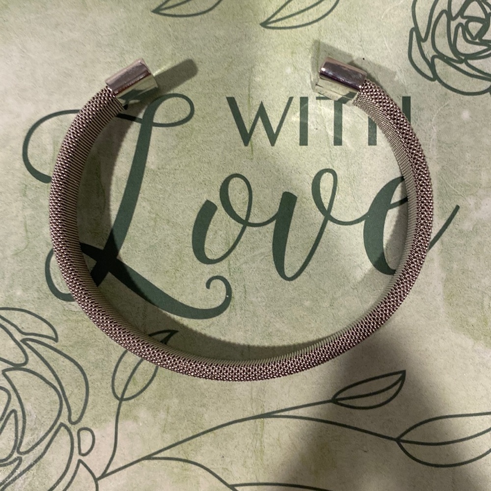 Women adjustable band